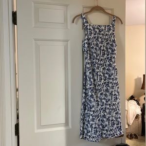 A dress with straps and a cardigan to match (set)